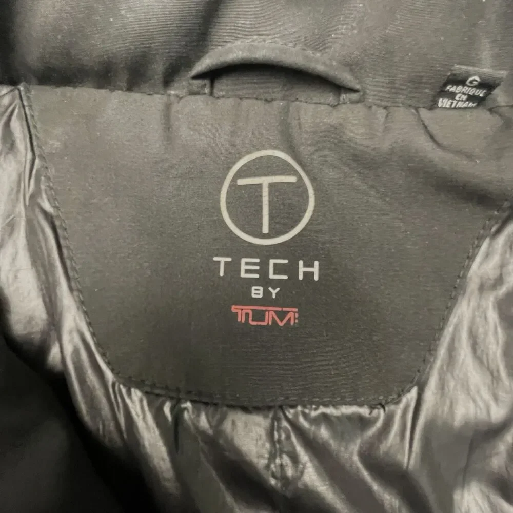 Tumi  T-Tech Black Jacket Hidden Hood Full Zip Pockets Men's Size Large